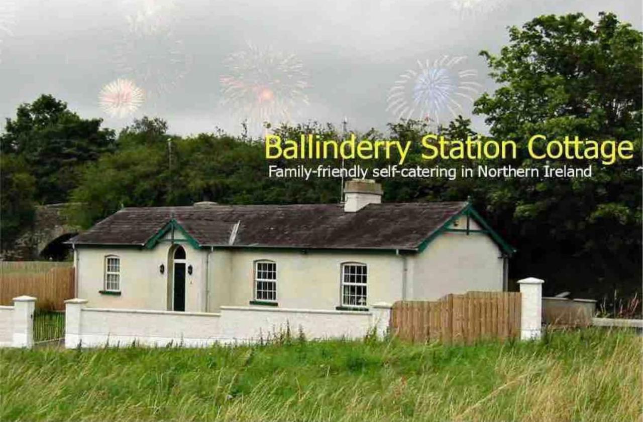 Ballinderry Station Cottage - Luxury Stay. Lisburn Exterior photo